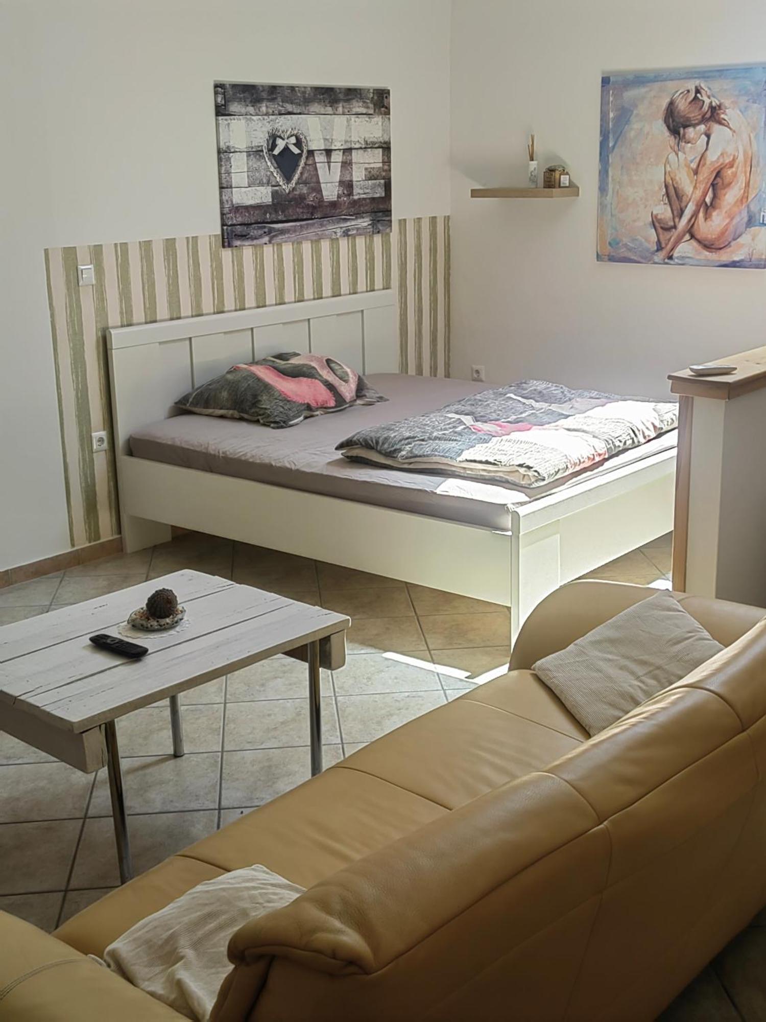 Bed and Breakfast Wow Sleeping Miklavz na Dravskem Polju Екстер'єр фото